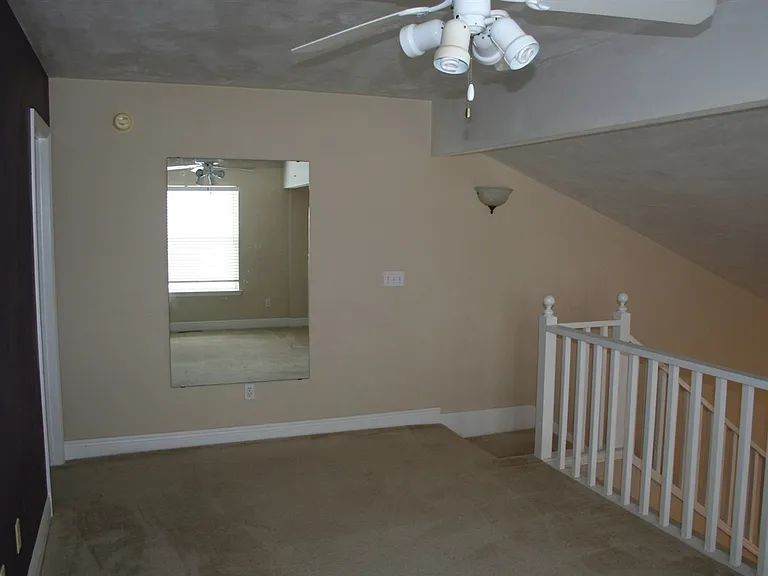 3538 Chatelaine Ct — Photo 19