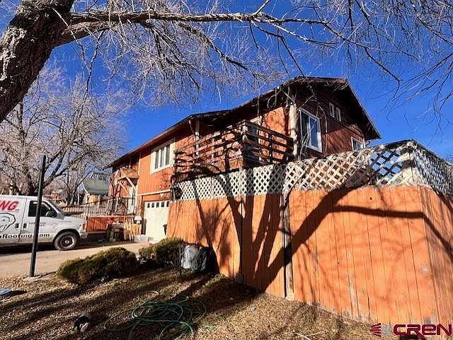 2nd image of 1168 N Oak Drive