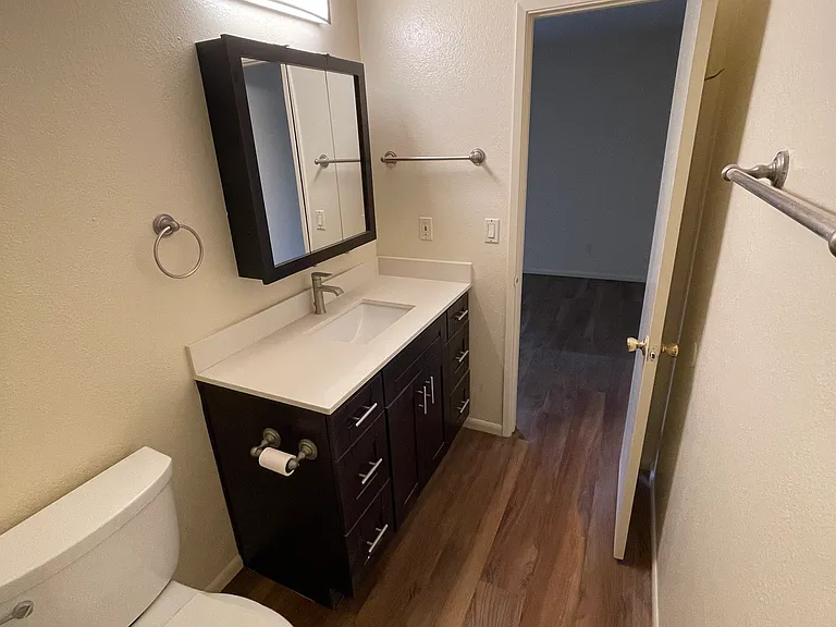 Plenty of drawer space for toiletries and towels.