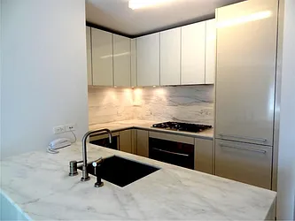 Rented by iHomeny Realty