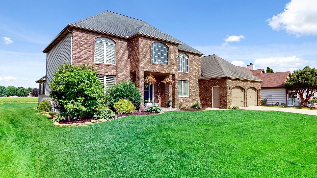 2553 Meadow Dr, Zeeland, MI 49464 Zillow