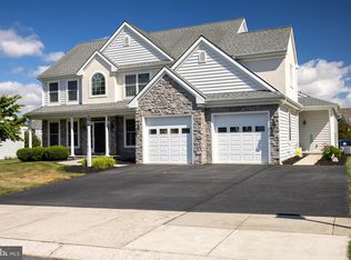 431 Greenhedge Dr, Lancaster, PA 17603