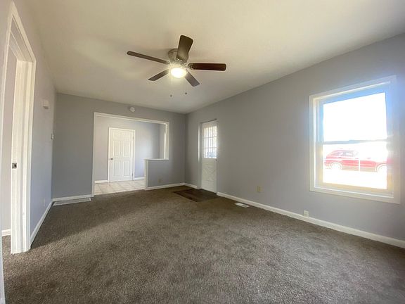 2nd image of 9508 Echo Ln