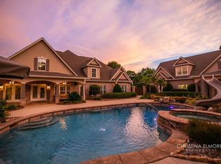 106 Carriage Hill Dr, Warner Robins, GA 31088