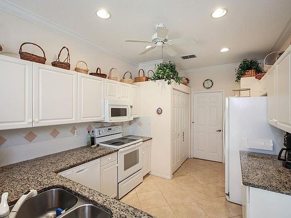 5th image of 7516 Berkshire Pines Dr