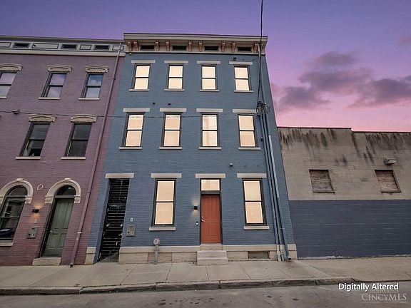 2nd image of 1509 Pleasant St #151