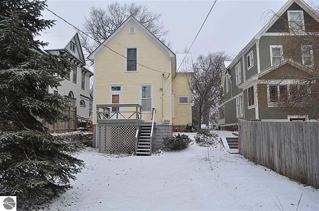 508 Webster St — Photo 3