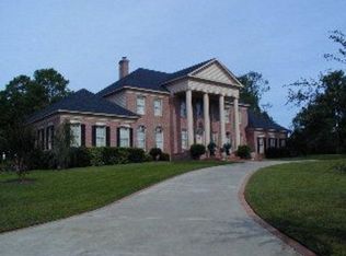 137 Old Tram Rd, Moultrie, GA 31768