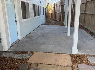 50 Cedar Aly, Port Lavaca, TX 77979
