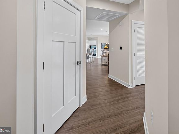 3rd image of 3315 Firefly Ln #204