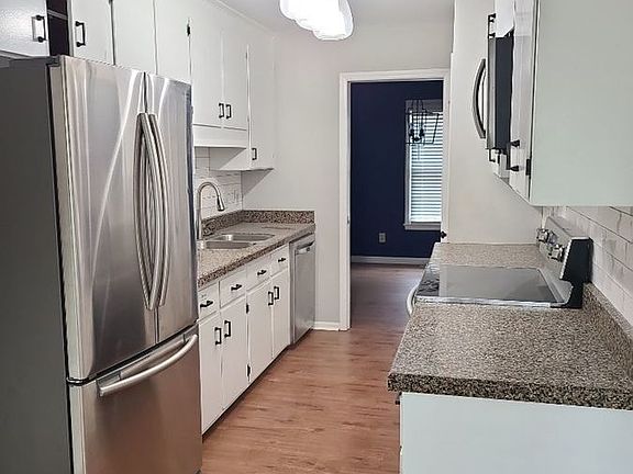 2nd image of 2864 Wycliff Rd