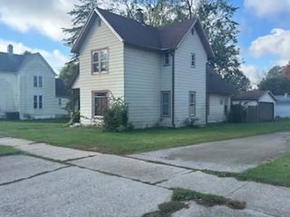 439 North Chatham Street, Janesville, WI 53548