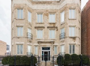 4527 S Calumet Ave #3, Chicago, IL 60653
