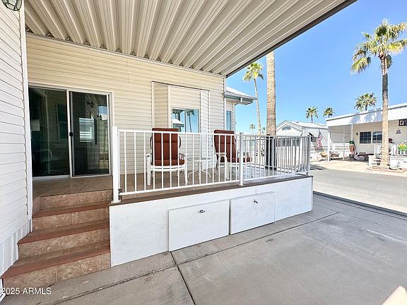 3rd image of 315 S EMERALD Drive #315