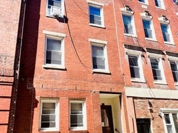 144-144A Salem St, Boston, MA 02113