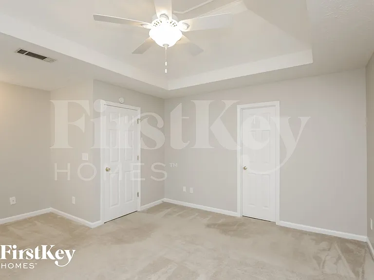 4060 Mark Todd Ct — Photo 8