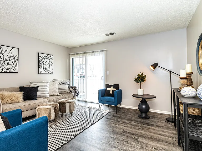 The Parks Apartments off Main — Photo 3