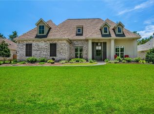 513 Bedico Pkwy, Madisonville, LA 70447