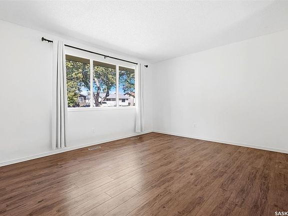 5th image of 187 Read AVENUE