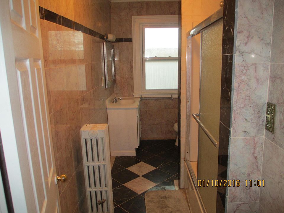 2nd image of 248 Montauk Ave #2