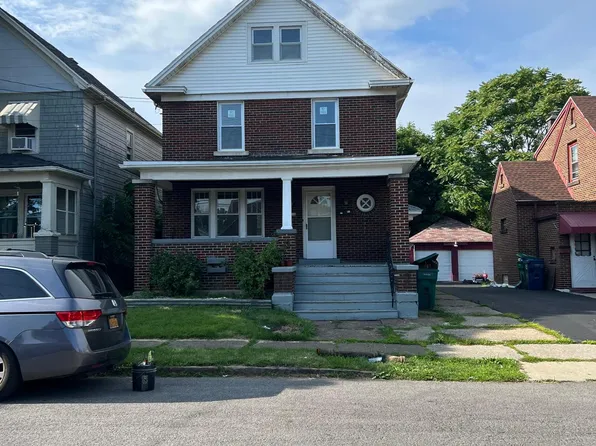 1522 Elmwood Ave, Niagara Falls, NY 14301