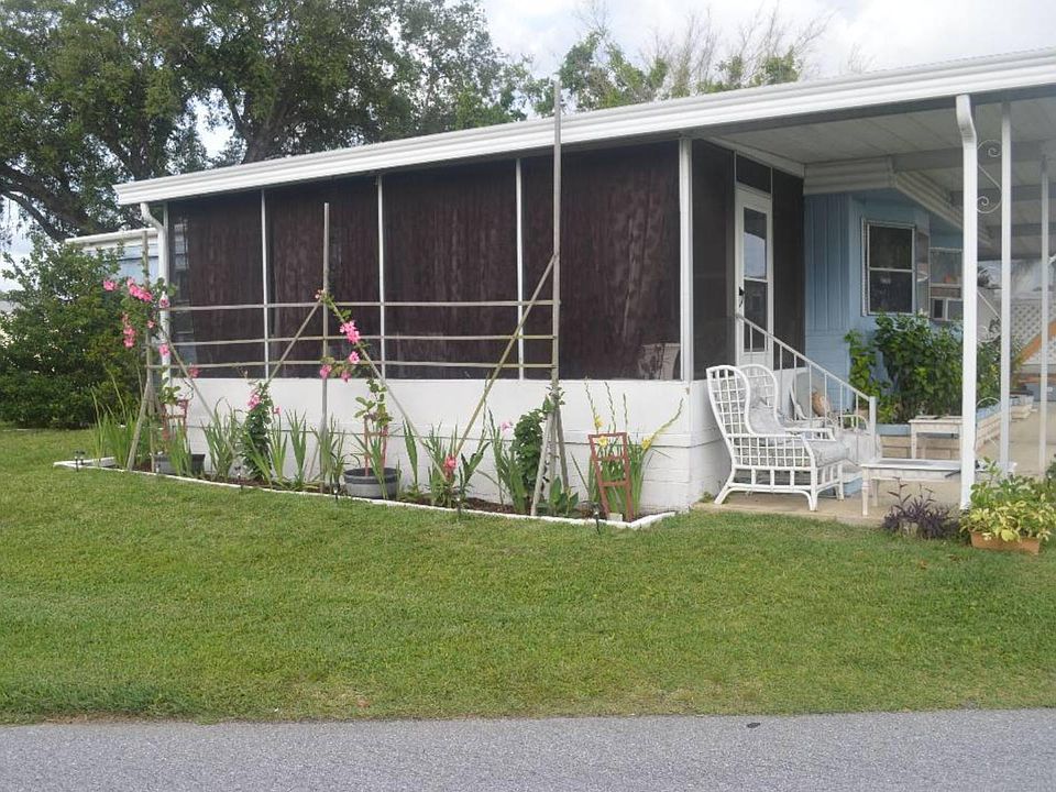 2nd image of 498 Flamingo Ln