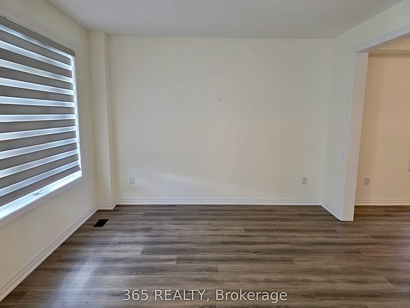5th image of 223 Warden St