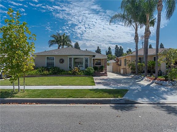 4th image of 4542 Ocana Ave