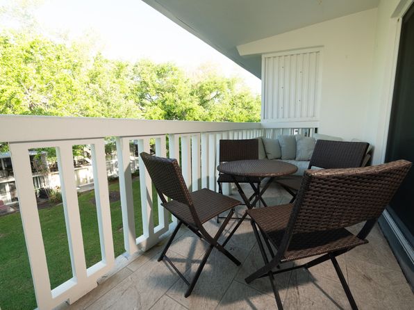 2944 W Bay Dr APT 307