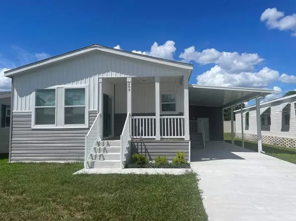 205 Sunbird Sq #69, Sebring, FL 33872