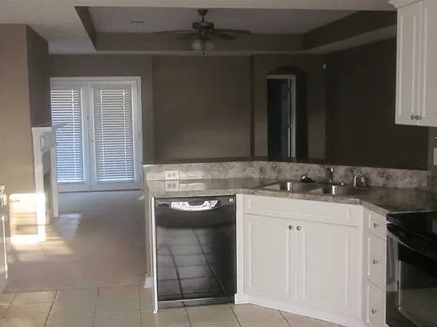 9437 Colleton Way — Photo 5