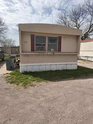 14249 N Cincinnati Ave Photo 1