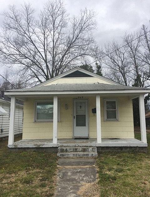 2nd image of 848 46th St