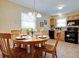 2109 Austin Dr, Carrollton, TX 75006