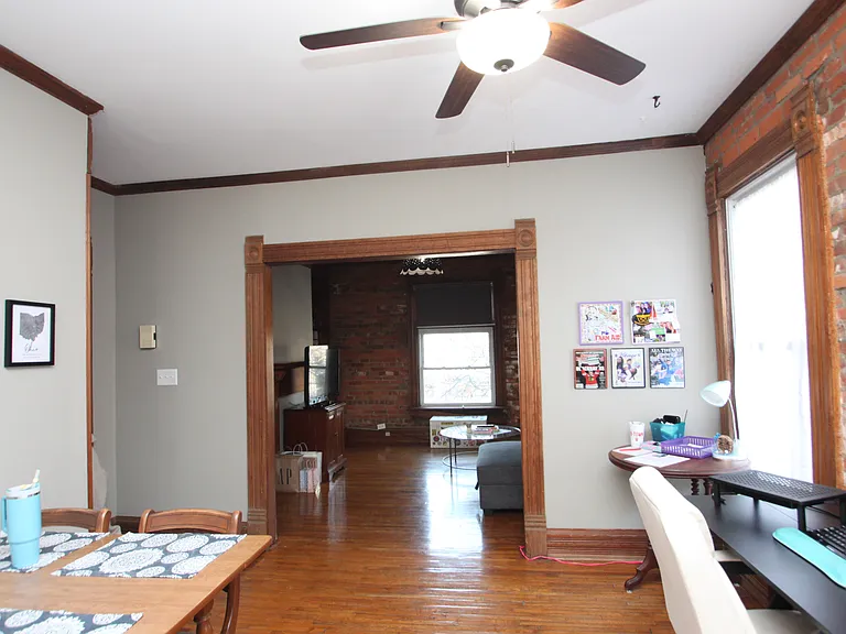 239 E Whittier St — Photo 6