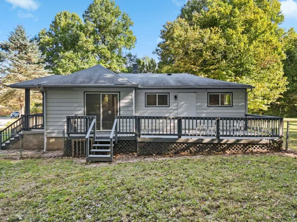 5730 Poff Rd, Martinsville, IN 46151