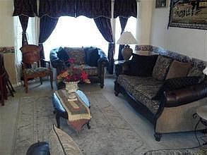 2nd image of 5604 Glen Oaks Dr