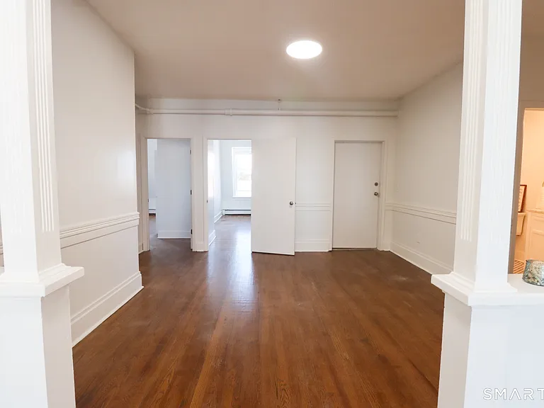 187 Bank St #302 — Photo 9