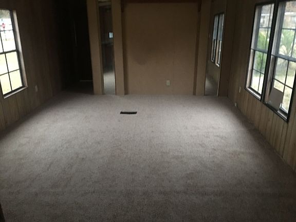 2nd image of 4239 Hampton Ln