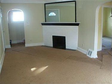 2nd image of 5321 Thomas St