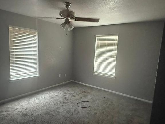5th image of 86 W Park West Dr
