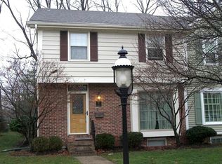 16 Nicholson Ct, Centerville, OH 45459