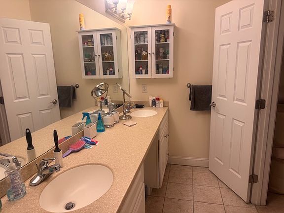 4th image of 410 Salem St #1101