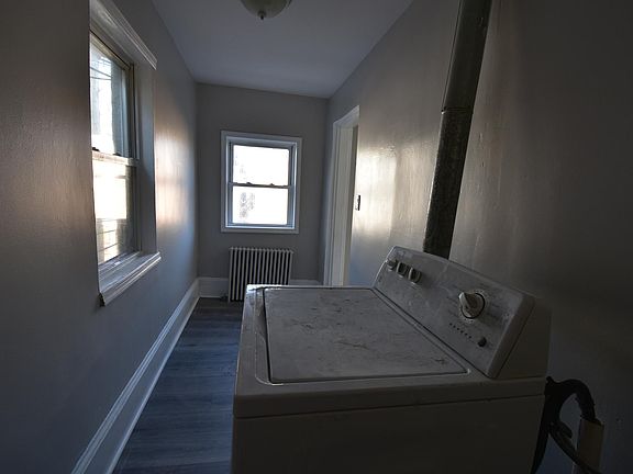 5th image of 2600 S Iseminger St #2F
