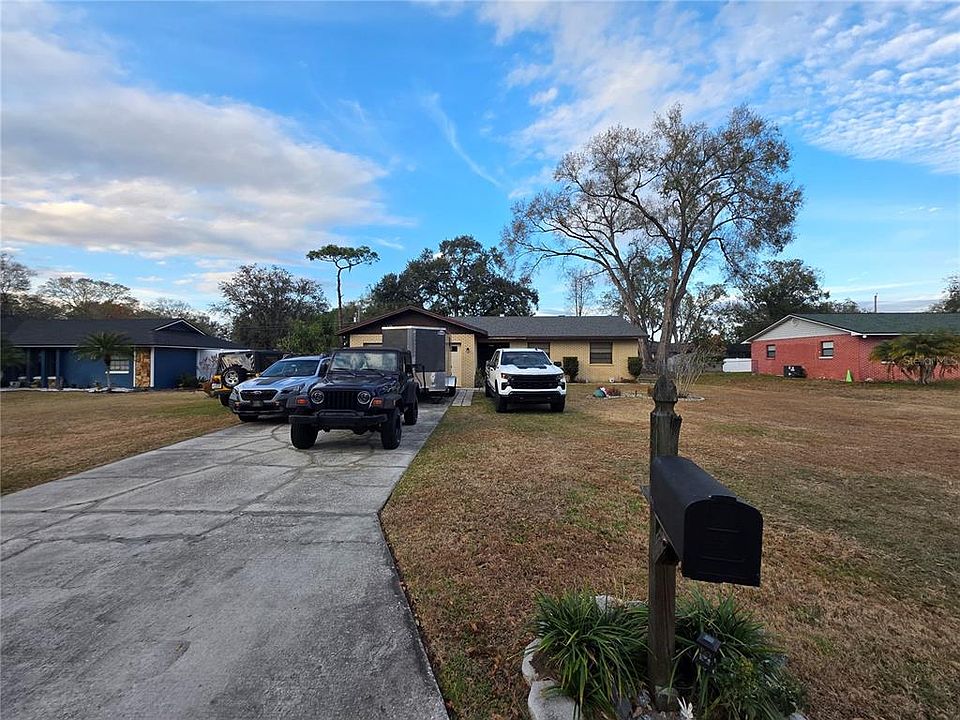 1st image of 239 Connie Lee Ct