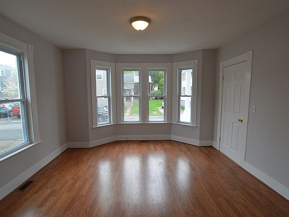 2nd image of 6 Eight Harmony St