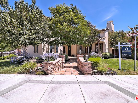 2nd image of 2070 Domaine Ct