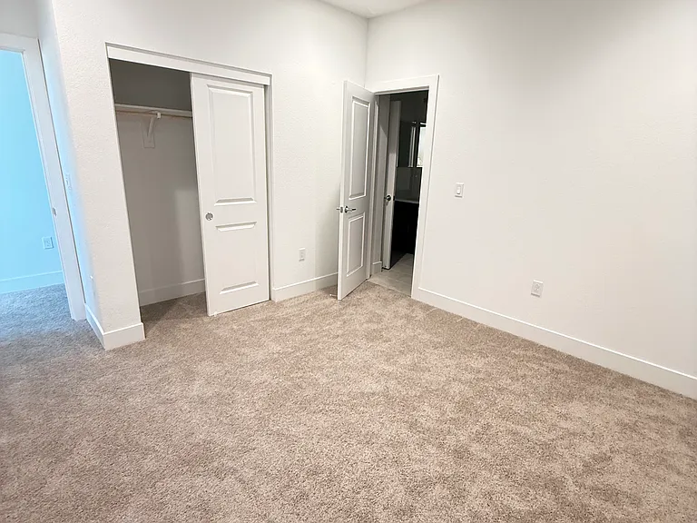 3022 Bosworth St — Photo 15