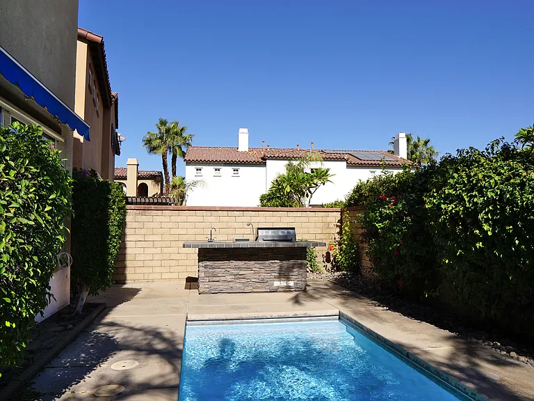 1816 Pintura Cir W — Photo 3