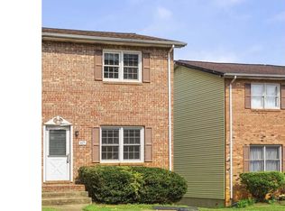 469 Willow Lawn Dr, Culpeper, VA 22701